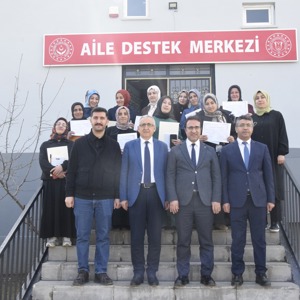 Modüler Aile Eğitim Programı Katılım Belgeleri Takdim Edildi - fotoğraf 2