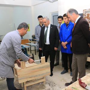 İL MÜDÜRÜMÜZ SAYIN ÖMER FARUK ERGÜN ABDULLAH HAKAN TANGÜLÜ ÖZEL EĞİTİM MESLEK OKULUNDAKİ ÖZEL ÖĞRENCİLERİ ZİYARET ETTİ - fotoğraf 10