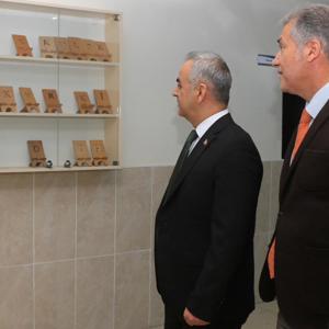 İL MÜDÜRÜMÜZ SAYIN ÖMER FARUK ERGÜN ABDULLAH HAKAN TANGÜLÜ ÖZEL EĞİTİM MESLEK OKULUNDAKİ ÖZEL ÖĞRENCİLERİ ZİYARET ETTİ - fotoğraf 5