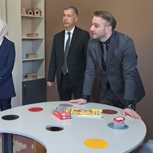 İl Müdürümüz Alper Alp, Birlikte Güçlüyüz Yaşam Merkezi’ni ziyaret etti. - fotoğraf 3