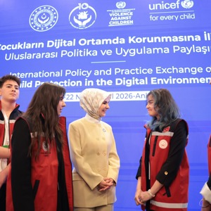 Bakanımız Göktaş çocukların dijital ortamda korunmasına ilişkin toplantının kapanışında konuştu - fotoğraf 5