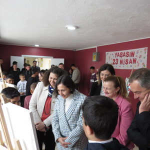 23 Nisan Coşkusu Resim Sergisiyle Taçlandı - fotoğraf 4