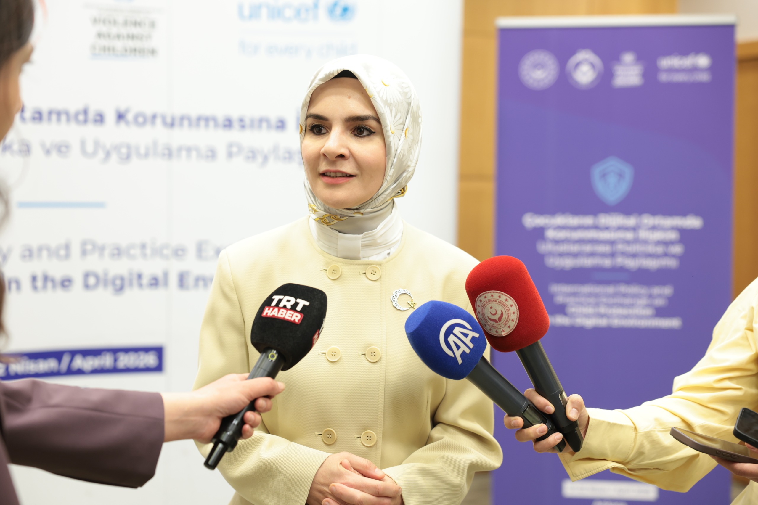 Ankara’da iki gün süren “Çocukların Dijital Ortamda Korunması” zirvesi uluslararası ortak bir iş birliği zemini oluşturdu