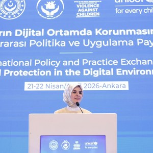 Bakanımız Göktaş çocukların dijital ortamda korunmasına ilişkin toplantının kapanışında konuştu - fotoğraf 1
