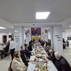 İftar Programı Düzenlendi. - fotoğraf 2