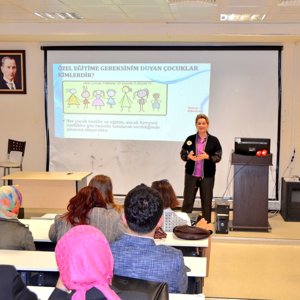 Otizm Farkındalık Eğitimi Düzenlendi - fotoğraf 1