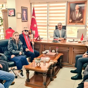 Altı Nokta Derneğinden İl Müdürümüze Ziyaret - fotoğraf 2