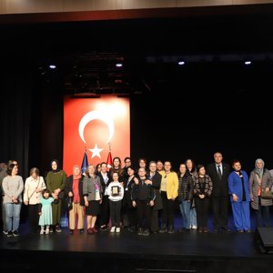 Otizm ve Özel Gereksinimli Birey Ailelerine Yönelik Konferans Gerçekleştirildi - fotoğraf 3
