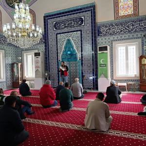 Aile ve Nüfus 10 Yılı Kapsamında Cuma Namazı Öncesi Camilerimizde Aile Değerlerine Yönelik Farkındalık Çalışmalarımız Devam Etmektedir - fotoğraf 3