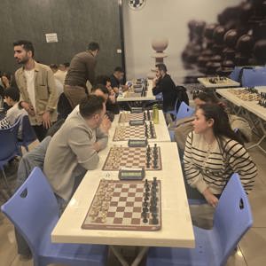 23 Nisan Ulusal Egemenlik Satranç Turnuvası Coşkuyla Gerçekleştirildi - fotoğraf 2