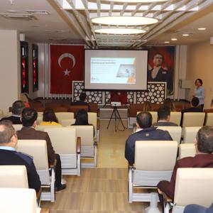 Payas Belediye Personeline “Türkiye’de Bağımlılıkla Mücadele” Konulu Seminer Verildi - fotoğraf 1
