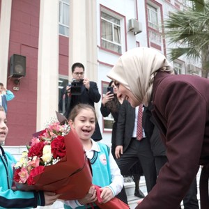 Bakanımız Göktaş: “Sürdürülebilir kalkınmada, kadınların dijital çağda teknolojiye ayak uydurmalarını çok değerli buluyoruz” - fotoğraf 4