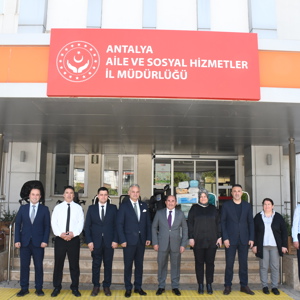 İl Müdürlüğümüze Engellilerimiz ve Çocuklarımız İçin Anlamlı Bağış - fotoğraf 1
