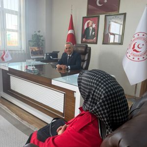 MİNİKLERDEN İL MÜDÜRÜMÜZE 23 NİSAN ZİYARETİ - fotoğraf 5