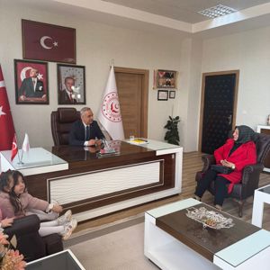 MİNİKLERDEN İL MÜDÜRÜMÜZE 23 NİSAN ZİYARETİ - fotoğraf 7