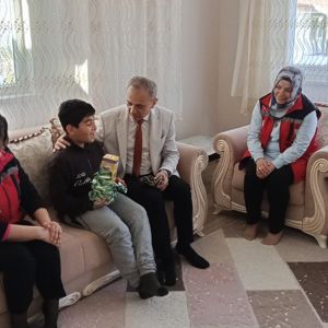 Aile Yılı’nda Gönül Ziyaretleri Sürüyor: Hanelerle Buluşmalar Devam Ediyor - fotoğraf 2