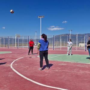  Çevre bilincine dikkat çekmek amacıyla çöp toplama etkinliği gerçekleştirdi. - fotoğraf 2