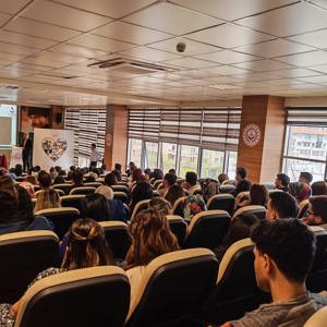Bağımlılıkla Mücadelede Güç Birliği: Bağımsızlık Sempozyumu Gerçekleştirildi - fotoğraf 4