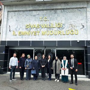 Kadın Hizmetleri Biriminden Emniyet Müdürlüğüne Ziyaret - fotoğraf 2