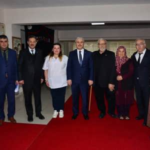 Valimiz ve Eşi Huzurevimizi Ziyaret Etti. - fotoğraf 11