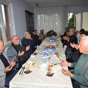 Valimiz ve Eşi Huzurevimizi Ziyaret Etti. - fotoğraf 16