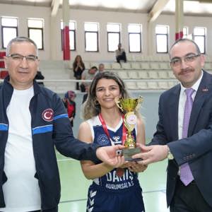 Personeller Arası 2. Voleybol Turnuvası'nda Ödüller Sahiplerini Buldu! - fotoğraf 7