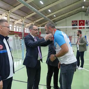 Personeller Arası 2. Voleybol Turnuvası'nda Ödüller Sahiplerini Buldu! - fotoğraf 10