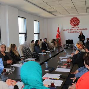 Kadın Hizmetleri Alanında Görev Yapan Personele Yönelik İkincil Travma, Tükenmişlik ve Korunma Eğitimi Gerçekleştirildi - fotoğraf 2