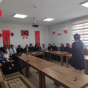 Modüler Aile Eğitim Programı (MAEP) Kapsamında "Kendini Bilmek" Eğitimi Oturumu Gerçekleştirildi. - fotoğraf 1