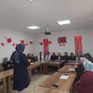 Modüler Aile Eğitim Programı (MAEP) Kapsamında "Kendini Bilmek" Eğitimi Oturumu Gerçekleştirildi. - fotoğraf 2