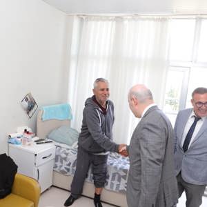 Hukuk Hizmetleri Genel Müdür Yardımcısı Rauf Karslı’dan Serhat Sığınak Huzurevi’ne Ziyaret - fotoğraf 6