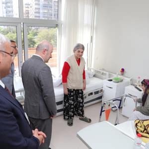 Hukuk Hizmetleri Genel Müdür Yardımcısı Rauf Karslı’dan Serhat Sığınak Huzurevi’ne Ziyaret - fotoğraf 4