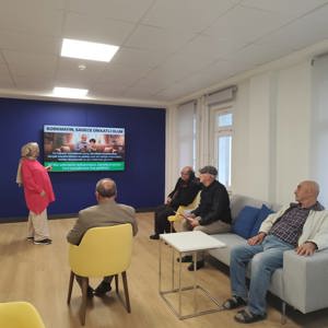 Dijital Dünyaya Uyum İçin Huzurevinde Eğitim Programı - fotoğraf 2