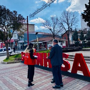 Mobil Sosyal Hizmet Çalışmalarıyla İlçelerde Yerinde Hizmet Sunuldu - fotoğraf 1