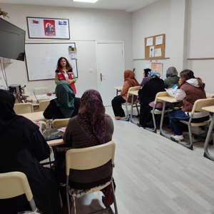 Tek Ebeveynli Aileler İçin Eğitim Programı Düzenlendi - fotoğraf 1