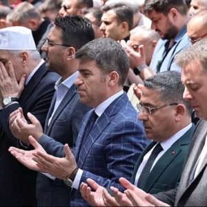 Aziz Şehidimiz Jandarma Uzman Çavuş Ali BİLGİÇ’in Kıymetli Eşi Leyla BİLGİÇ’in cenaze törenine katıldık. - fotoğraf 2
