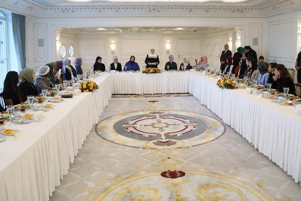  "ALLY for Future: Genç Müslüman Kadınlar Liderlik Programı" 