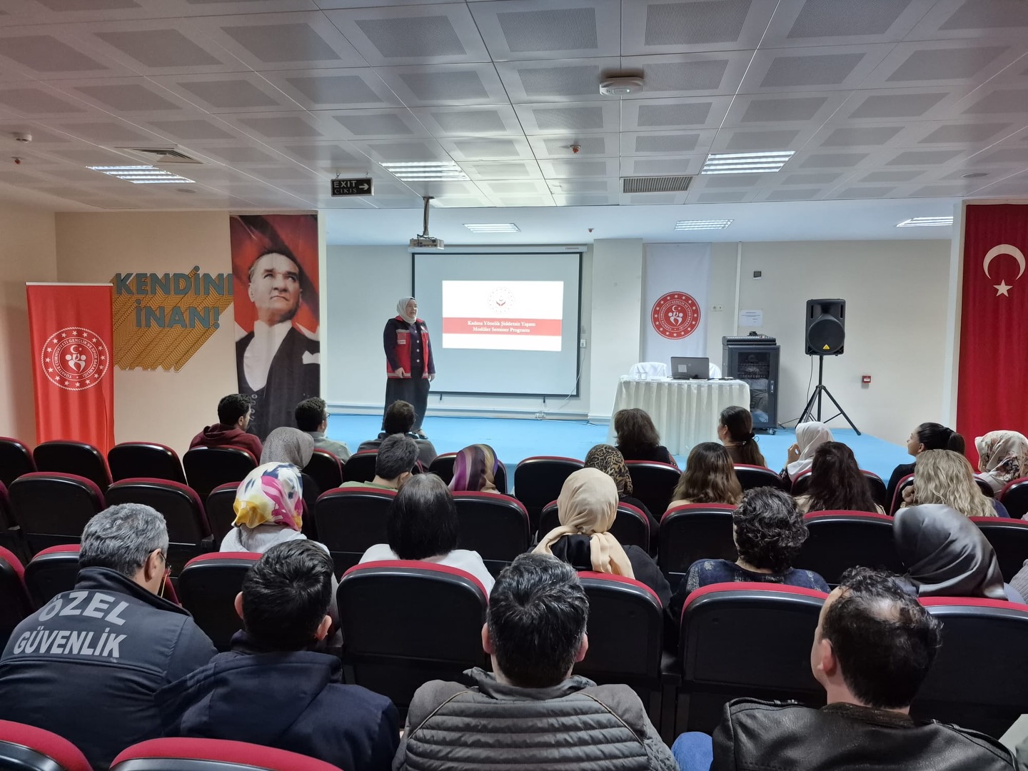 Ünye’de Kamu Personeline “Kadına Yönelik Şiddetle Mücadele” Eğitimi