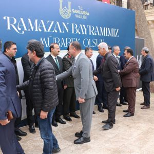 Şanlıurfa Valiliğimiz Koordinasyonunda Düzenlenen Bayramlaşma Programına Katıldık - fotoğraf 3