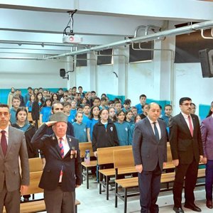 Vatan ve Kahramanlık Buluşmalarında Gazilerimiz Öğrencilerle Bir Araya Geldi - fotoğraf 5