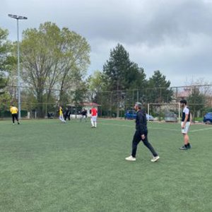 İl Müdürlüğümüze bağlı Bingöl çocuk evleri sitesinde bakım hizmeti alan çocuklar arasında futbol turnuvası organize edilmiştir. - fotoğraf 1