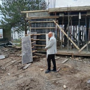 İl Müdürümüz Abdulbari AKSOY yapımı süren Çocuk Evleri Sitesi inşaatında incelemelerde bulundu.            - fotoğraf 3