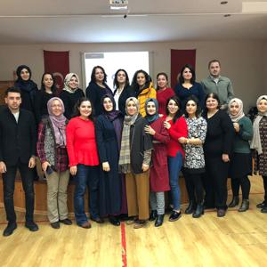 Aile Eğitim Programı Projesi Kapsamında Meslek Elemanlarına Yönelik Düzenlenen “Eğitici Eğitimi” - fotoğraf 2