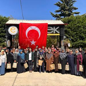 Anneler Günü Münasebetiyle Şehit Anneleri ve Eşleriyle Anlamlı Buluşma. - fotoğraf 4