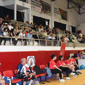 3. Geleneksel Aile Voleybol Turnuvamızı Coşkulu Finalle Tamamlandık - fotoğraf 31