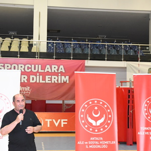3. Geleneksel Aile Voleybol Turnuvamızı Coşkulu Finalle Tamamlandık - fotoğraf 3