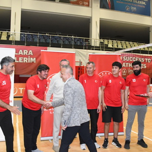 3. Geleneksel Aile Voleybol Turnuvamızı Coşkulu Finalle Tamamlandık - fotoğraf 12