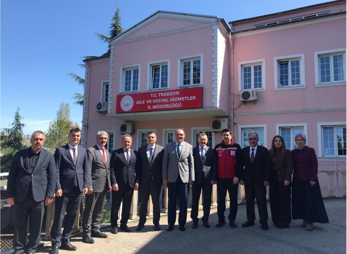Vali Yardımcımız Gürkan Demirkale, İl Müdürlüğümüze Ziyarette Bulunarak İl Müdürümüz Dr. Hüseyin Mollaoğlu İle Bir Araya Geldi.