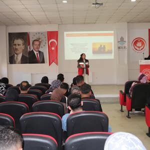  Anneler Günü Münasebetiyle Şehit Annelerimize ve Ailelerimize Anlamlı Ziyaretler - fotoğraf 9