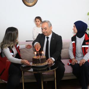 ÖMER FARUK ERGÜN’DEN ANNELER GÜNÜ VE ENGELLİLER HAFTASI ZİYARETİ - fotoğraf 8
